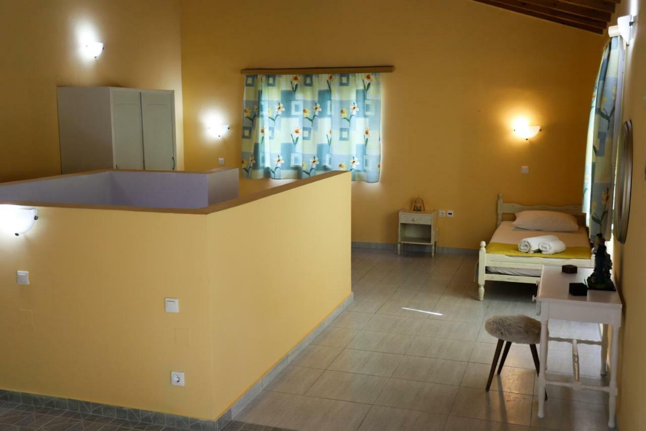 George'S Sweet N' Cozy Maisonette In Ipsos Corfu Екстер'єр фото